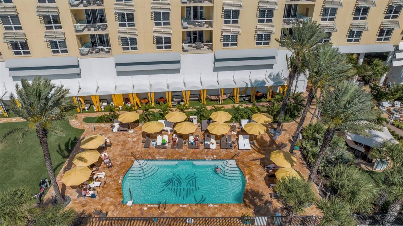 915 Seaside Drive, Unit 310, Sarasota, FL 34242 Photo