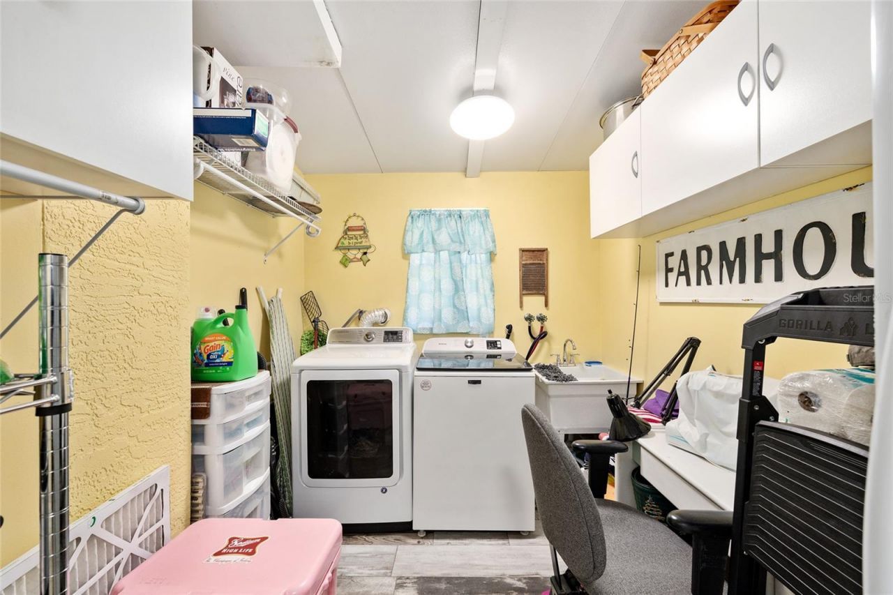 5985 W Gulf To Lake Highway, Crystal River, FL 34429 Photo