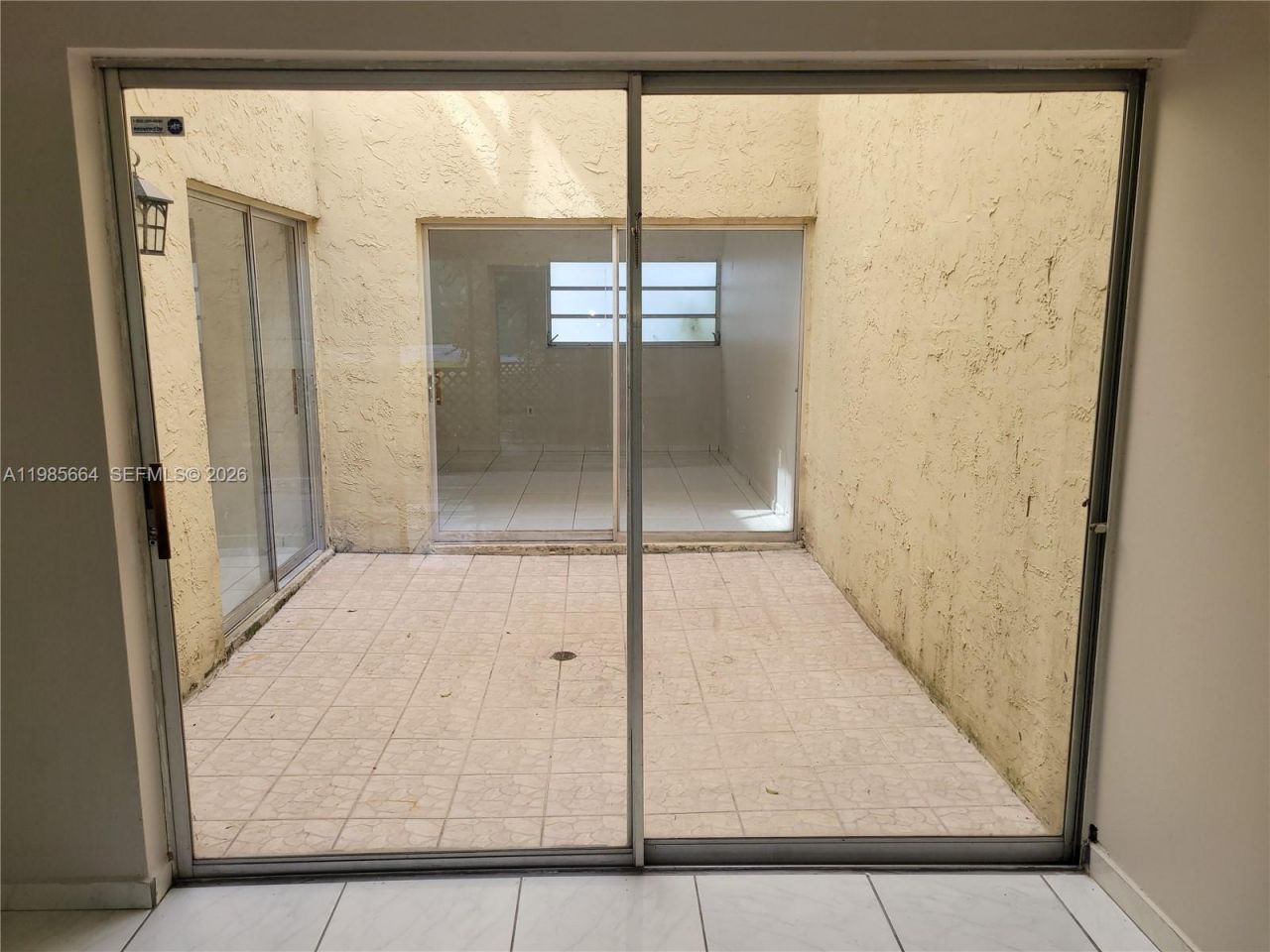 14389 Kendale Lakes Cir , Unit 14389, Miami, FL 33183 Photo