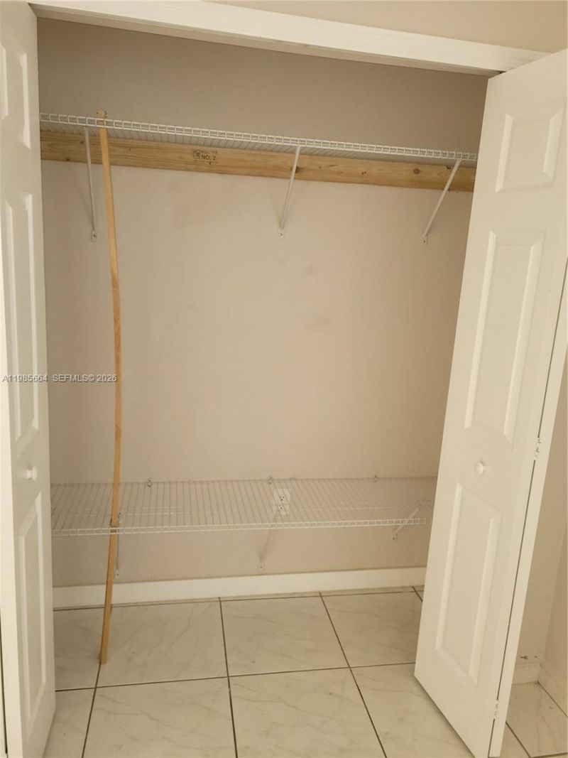 14389 Kendale Lakes Cir , Unit 14389, Miami, FL 33183 Photo