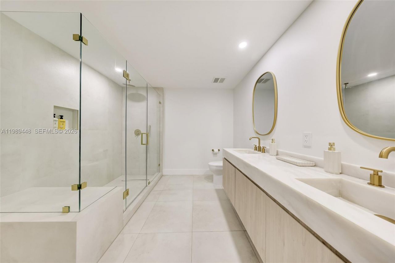 1865 S Ocean Dr, Unit 21C, Hallandale Beach, FL 33009 Photo