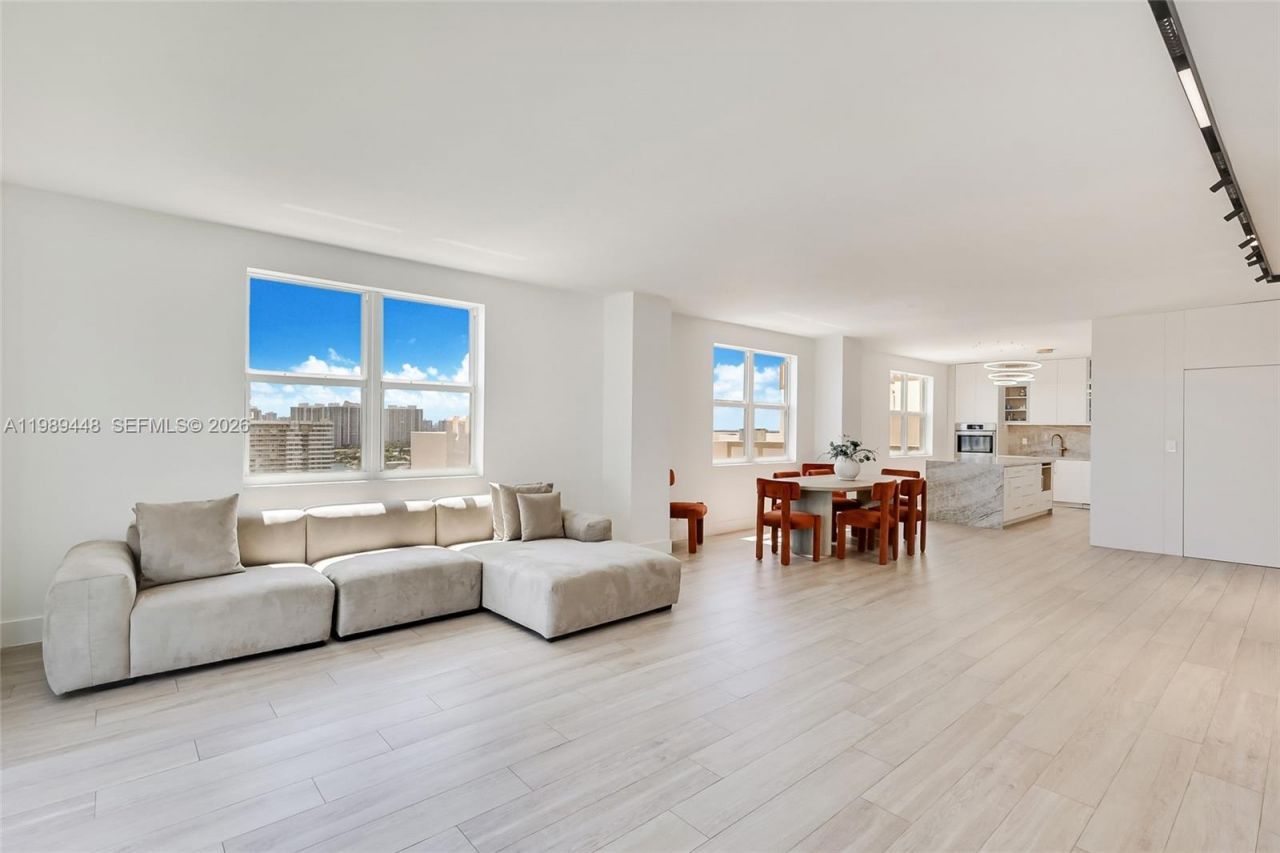 1865 S Ocean Dr, Unit 21C, Hallandale Beach, FL 33009 Photo