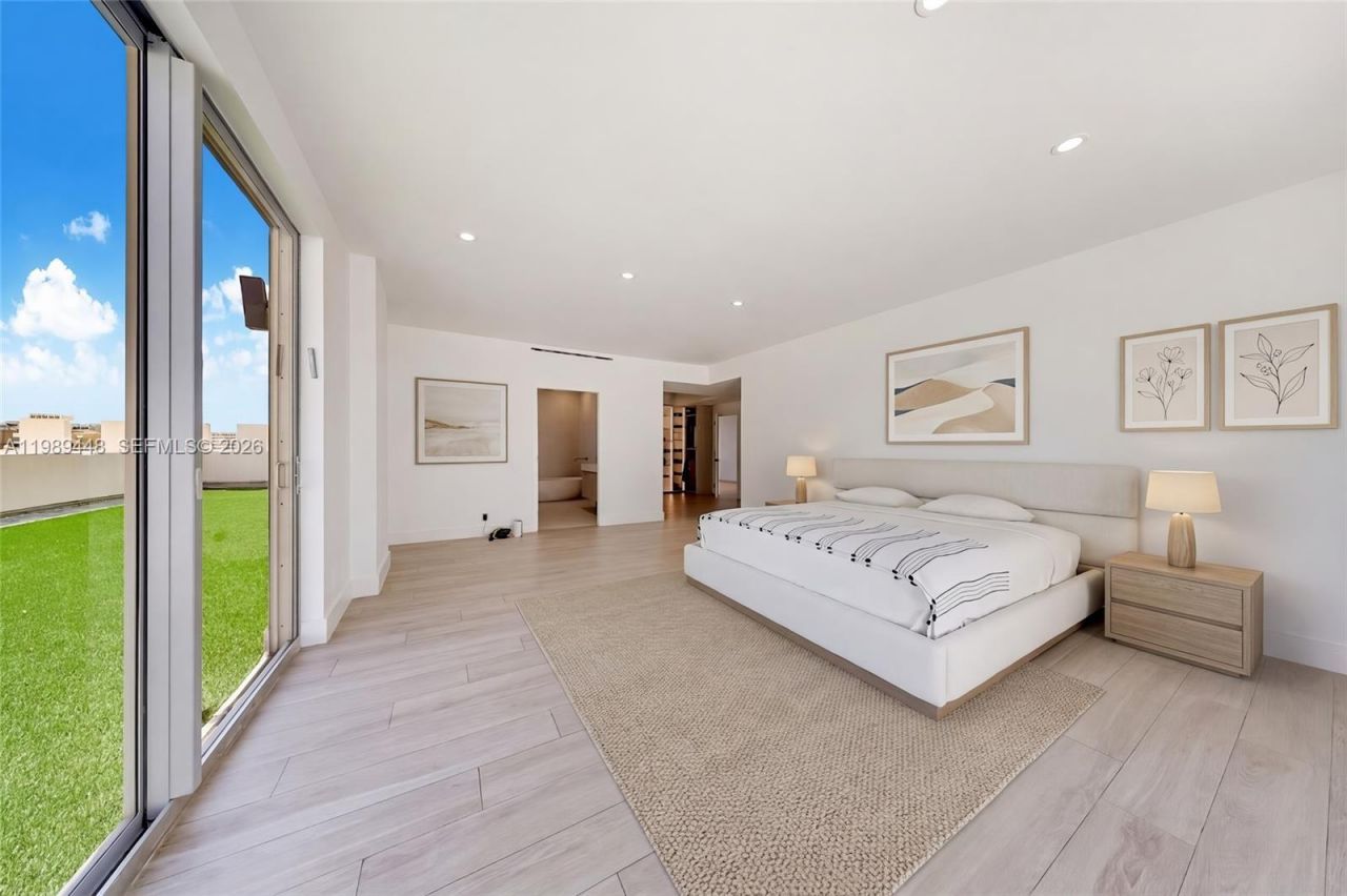 1865 S Ocean Dr, Unit 21C, Hallandale Beach, FL 33009 Photo