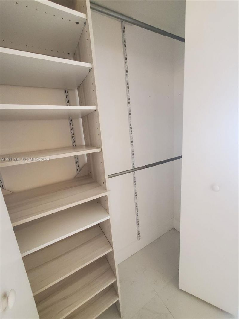 488 NE 18th St, Unit 1805, Miami, FL 33132 Photo