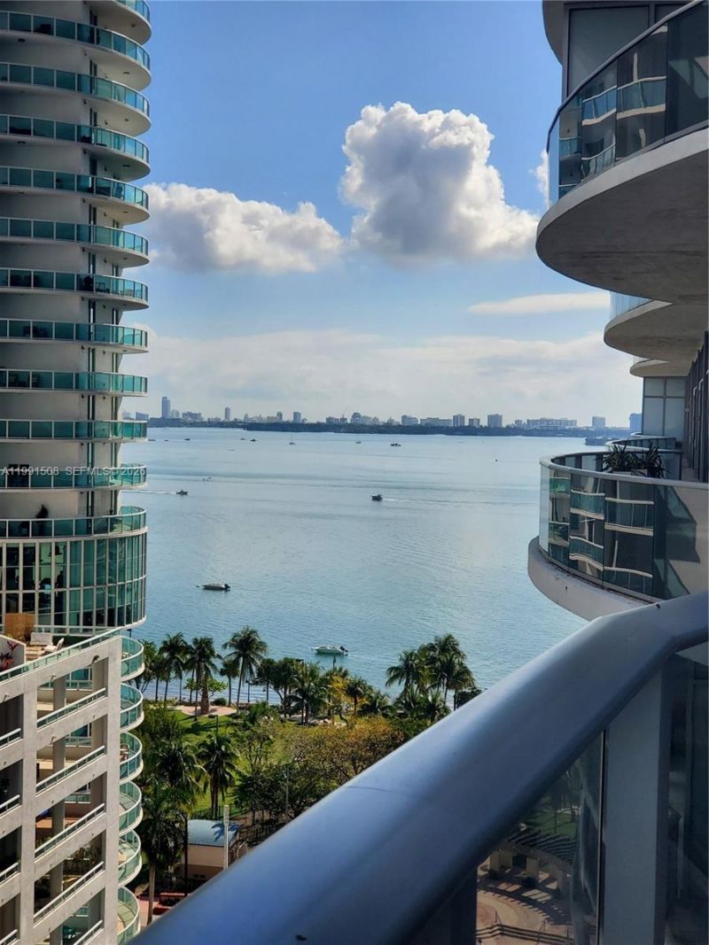 488 NE 18th St, Unit 1805, Miami, FL 33132 Photo