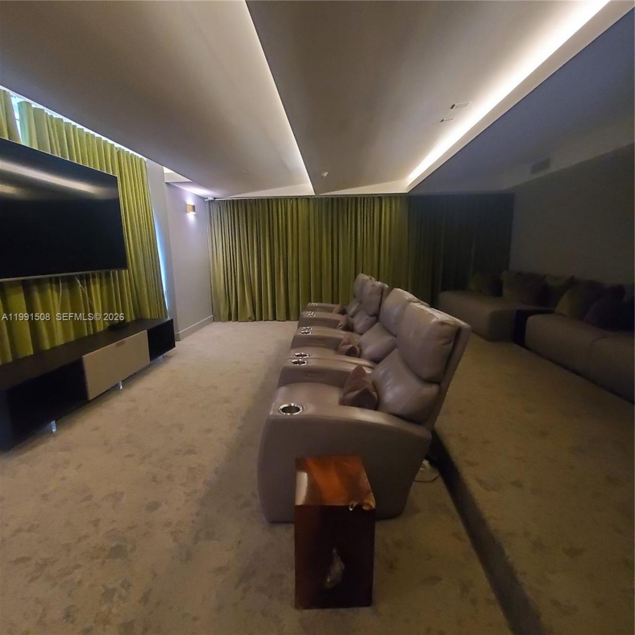 488 NE 18th St, Unit 1805, Miami, FL 33132 Photo