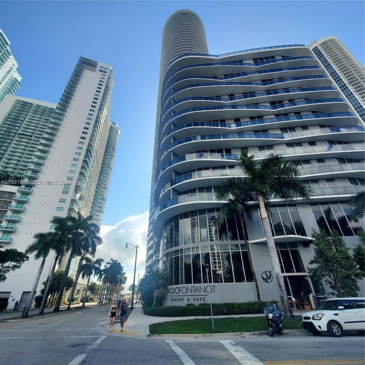 488 NE 18th St, Unit 1805, Miami, FL 33132 Photo
