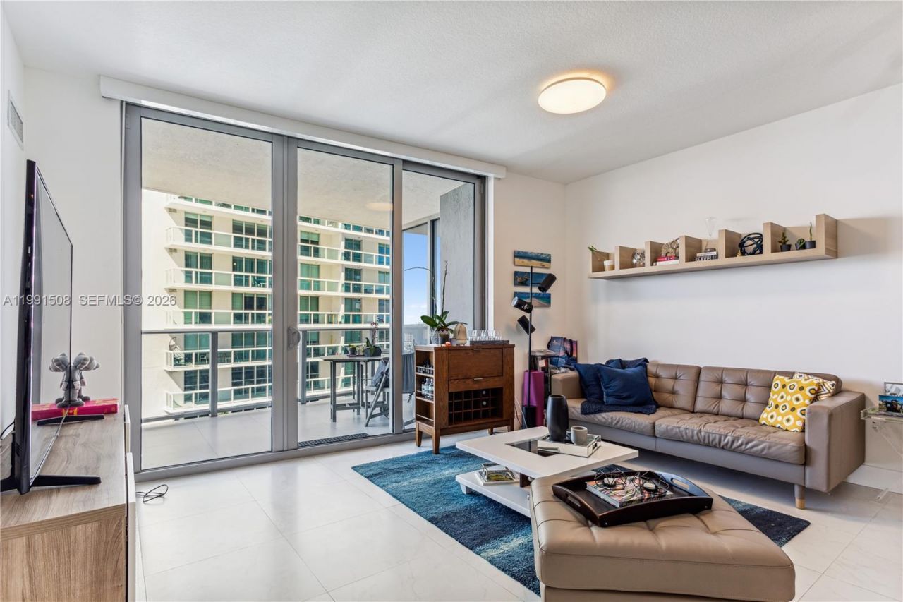 488 NE 18th St, Unit 1805, Miami, FL 33132 Photo