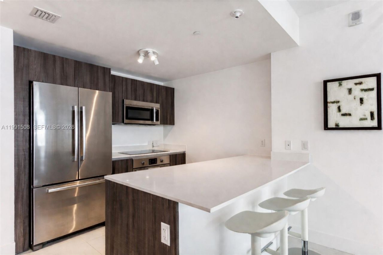 488 NE 18th St, Unit 1805, Miami, FL 33132 Photo