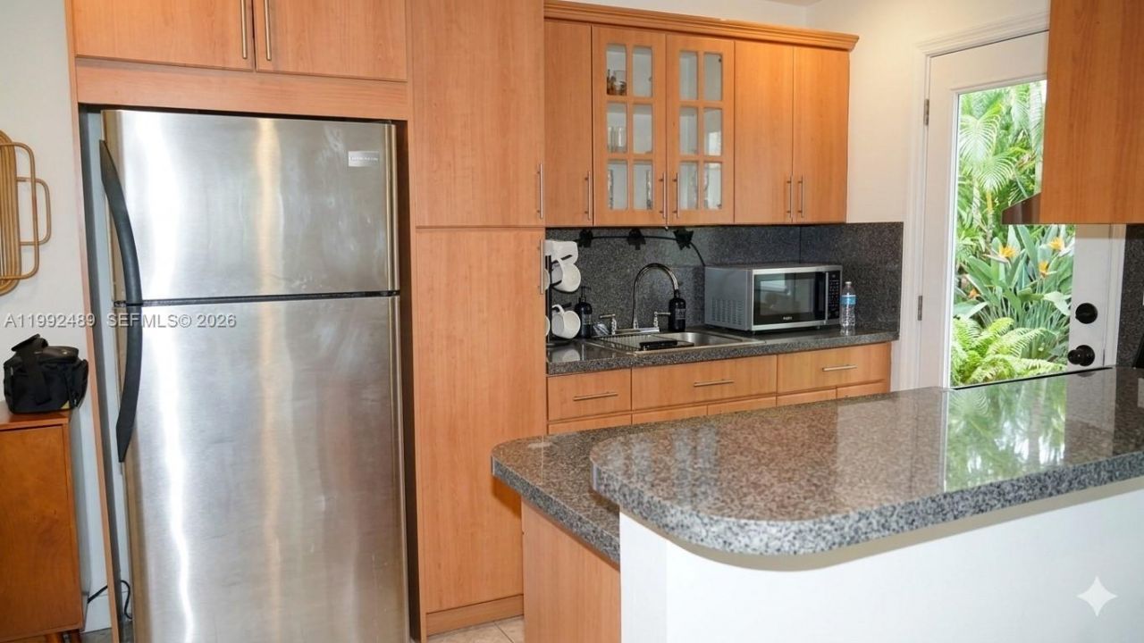 3240 Mary St , Unit S206, Miami, FL 33133 Photo