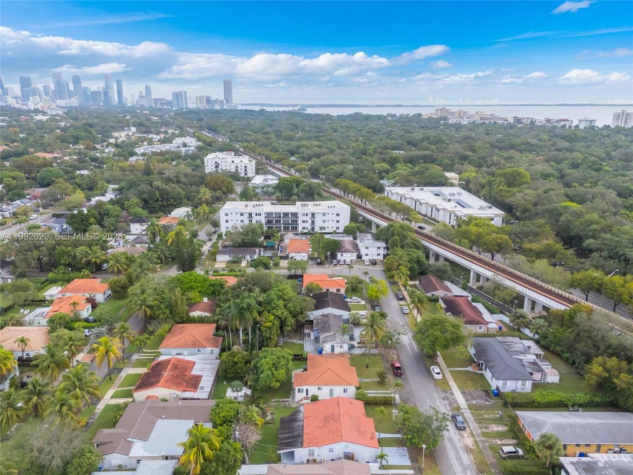 2145 SW 26 St, Miami, FL 33133 Photo