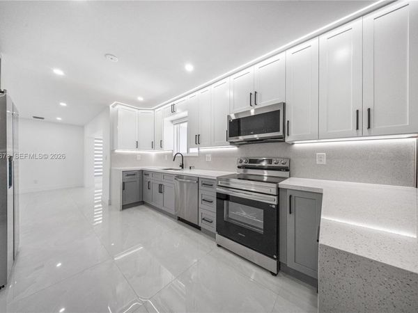 17860 SW 110th Ct, Miami, FL 33157