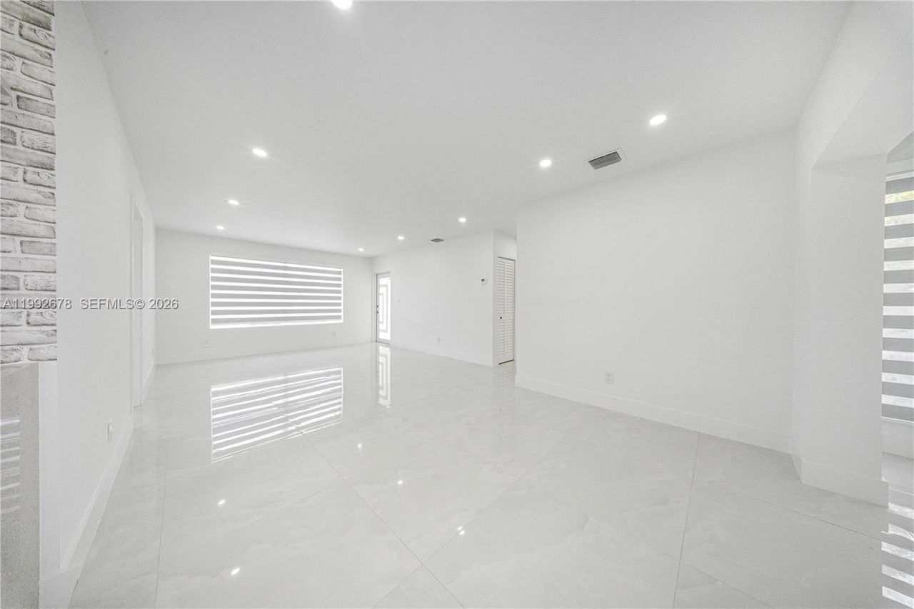 17860 SW 110th Ct, Miami, FL 33157 Photo