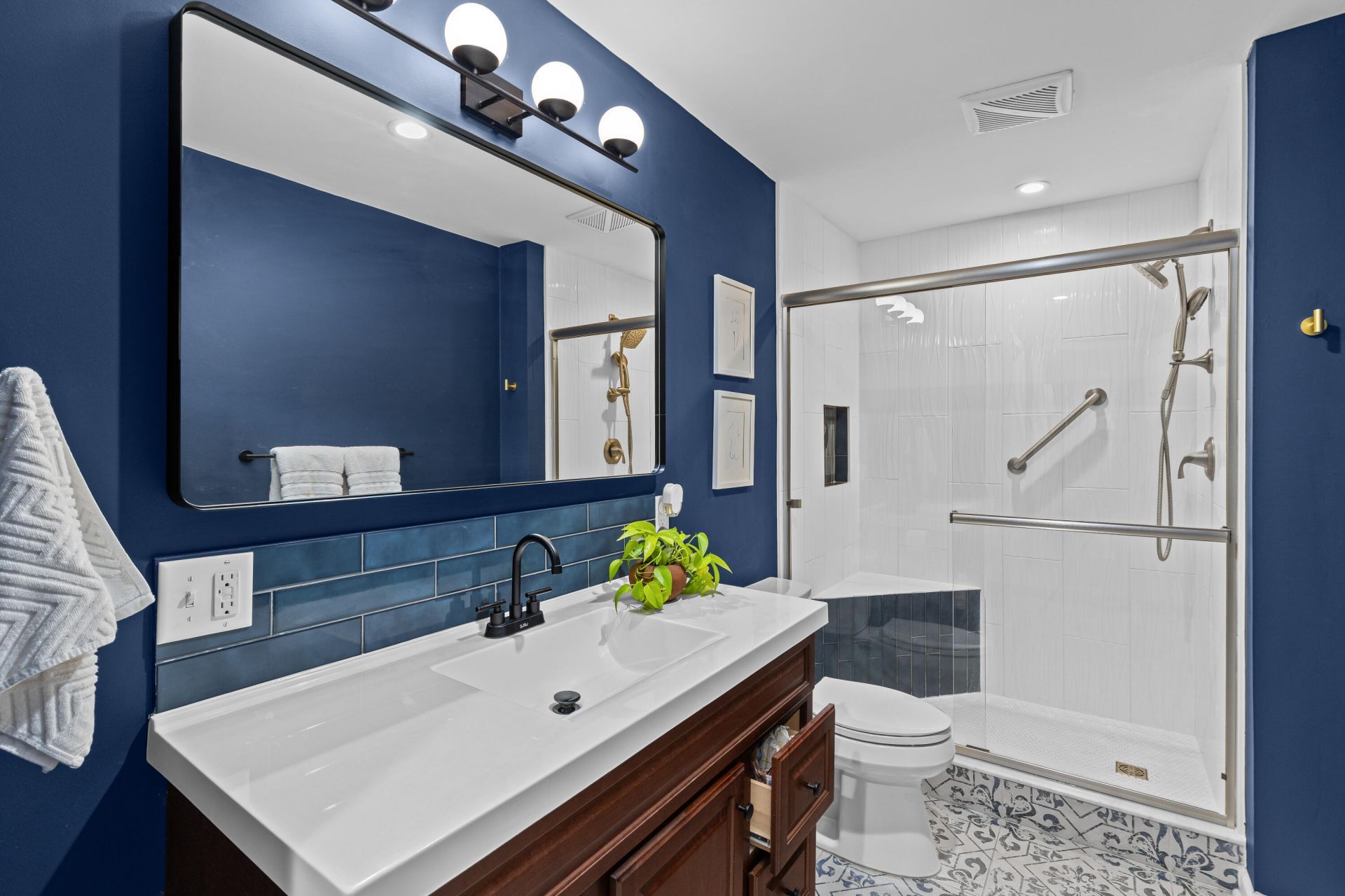 4929 Ashby Avenue Photo 31