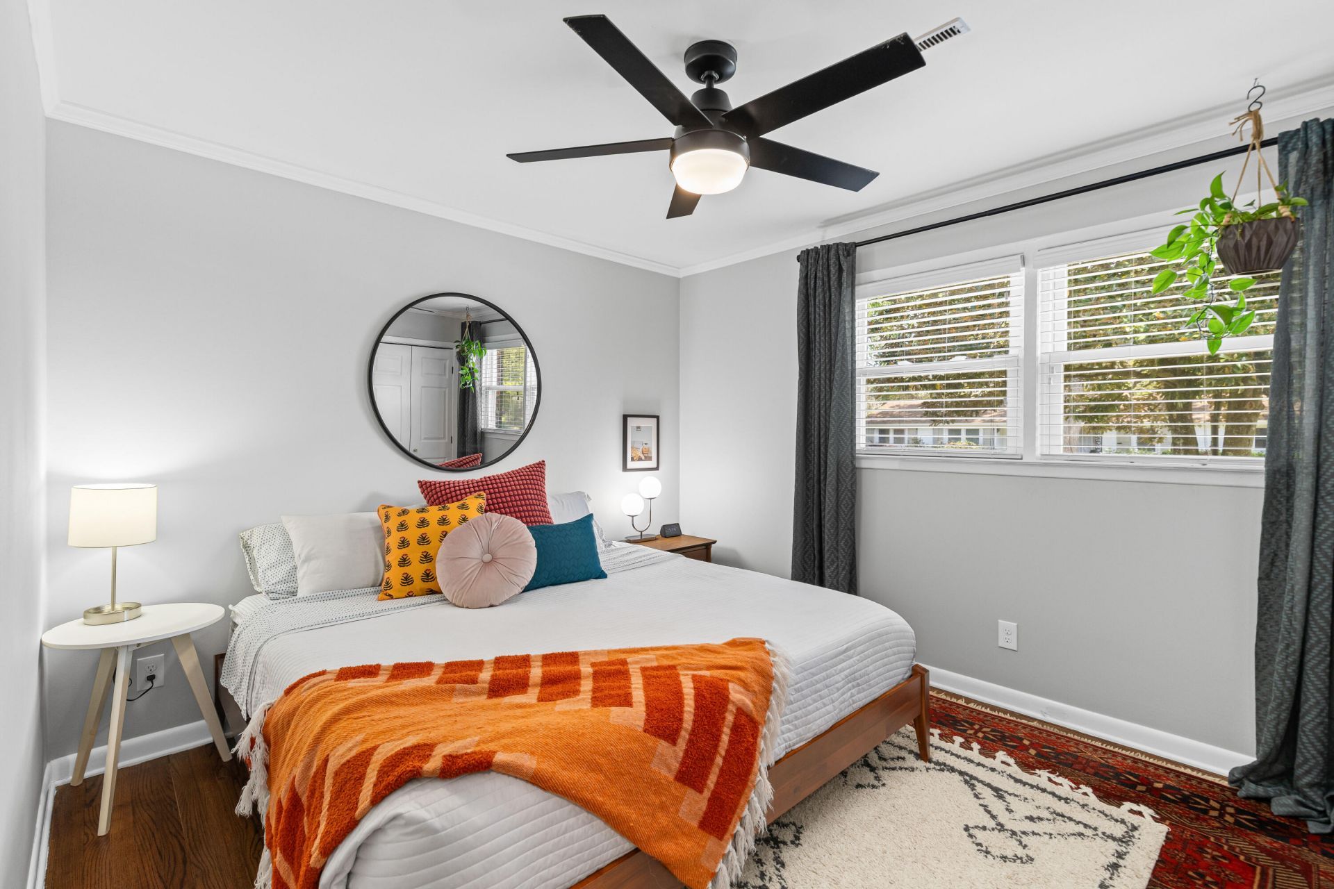 4929 Ashby Avenue Photo 37