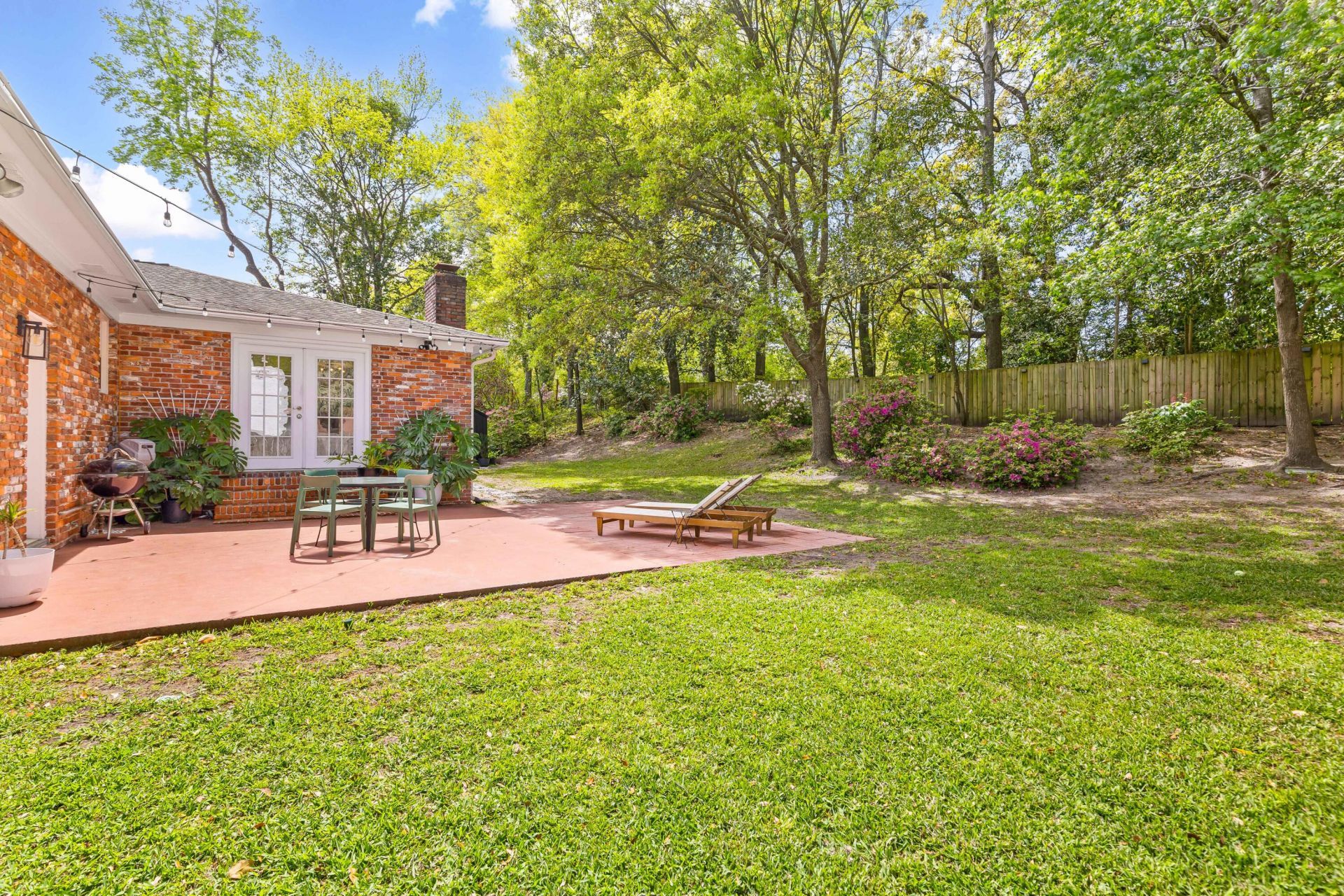 4929 Ashby Avenue Photo 40