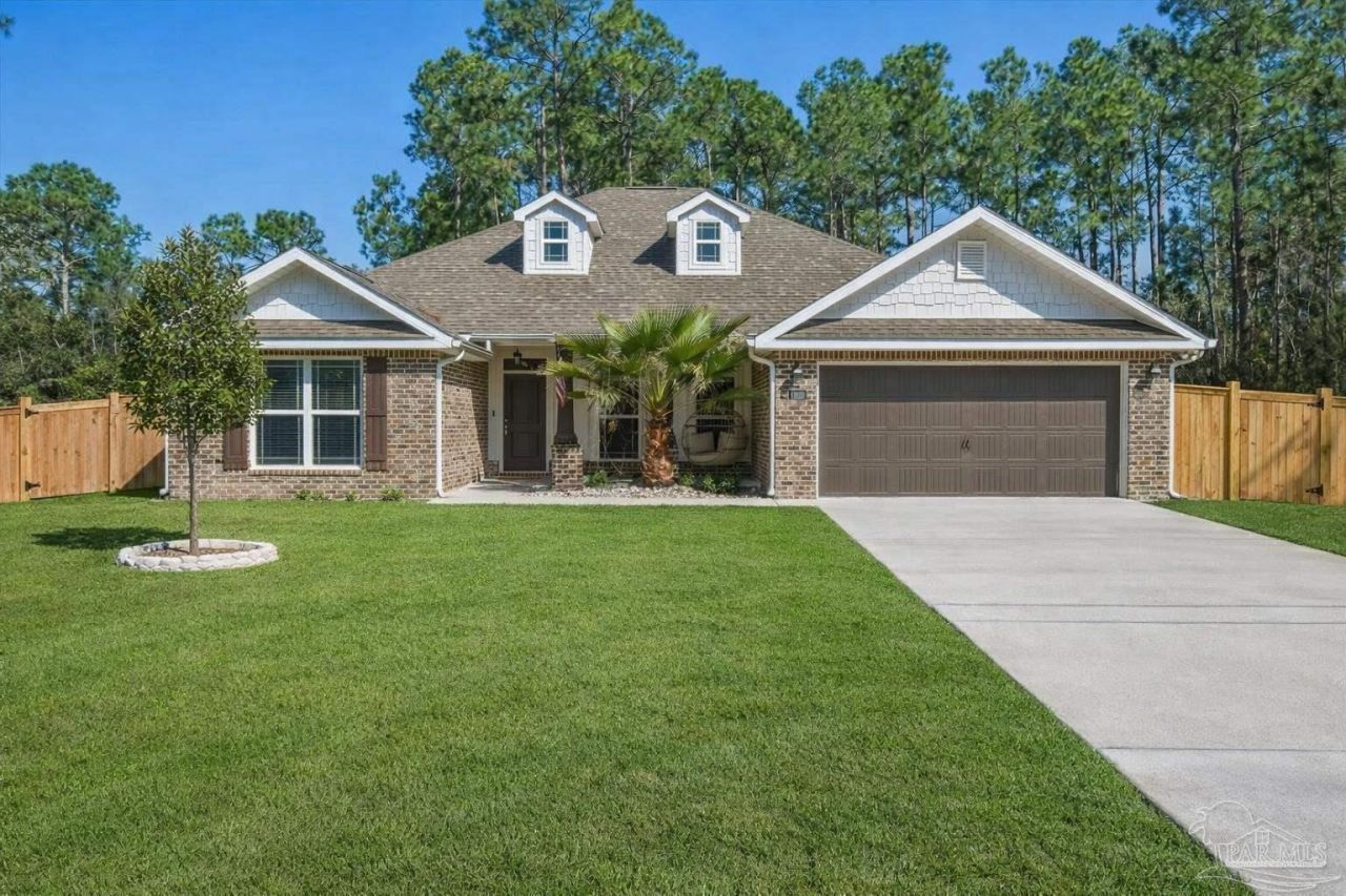 6898 Loysburg St, Navarre, FL 32566 Main Photo