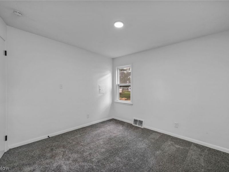 4413 Torrington Avenue, Parma, OH 44134 Photo 16