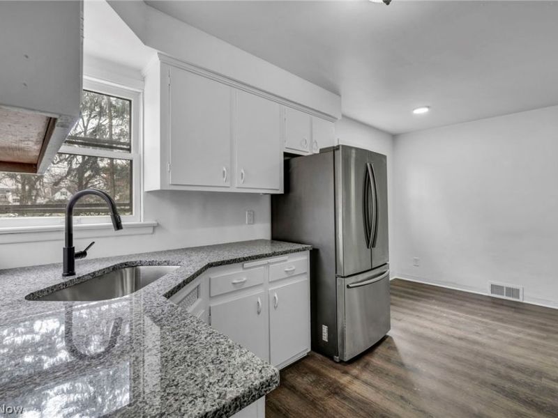 4413 Torrington Avenue, Parma, OH 44134 Photo 3