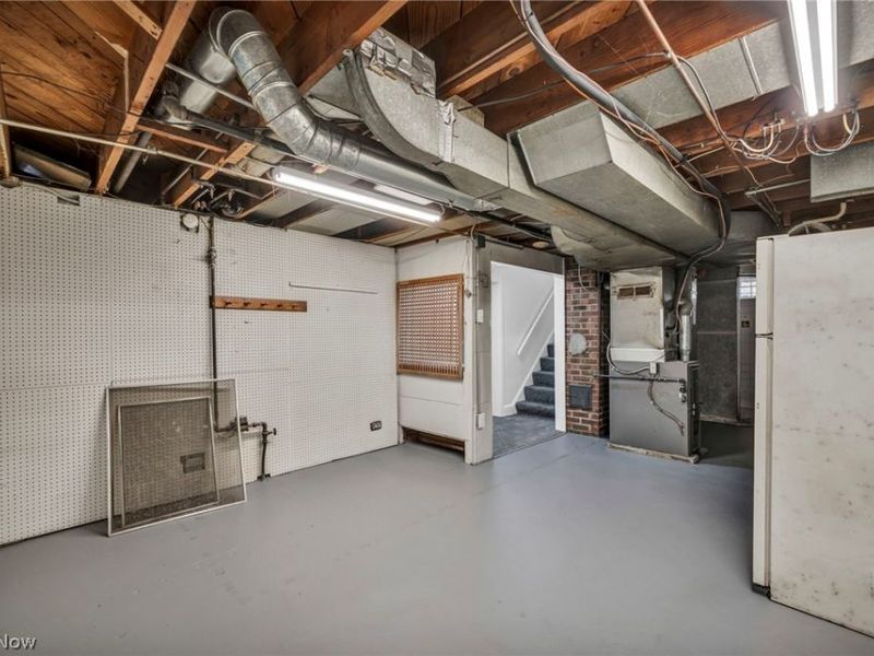 4413 Torrington Avenue, Parma, OH 44134 Photo 31