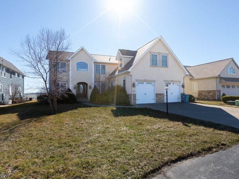 7016 E Sunview Drive , Lakeside Marblehead, OH 43440 Photo 1