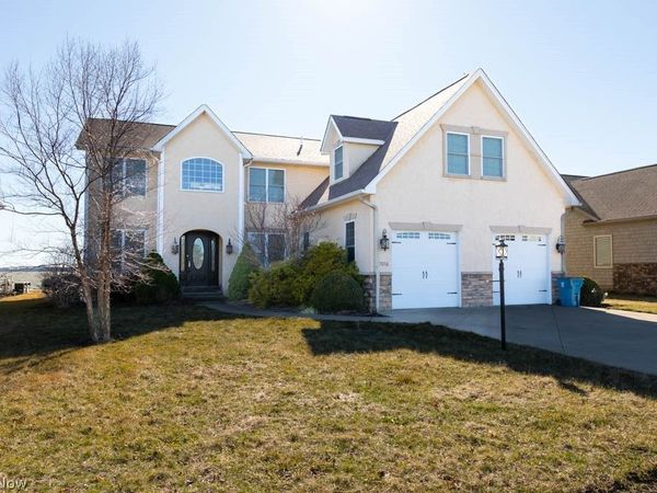 7016 E Sunview Drive, Lakeside Marblehead, OH 43440