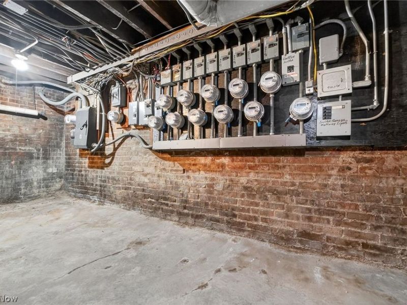 2201 N Taylor Road, Cleveland Heights, OH 44112 Photo 42