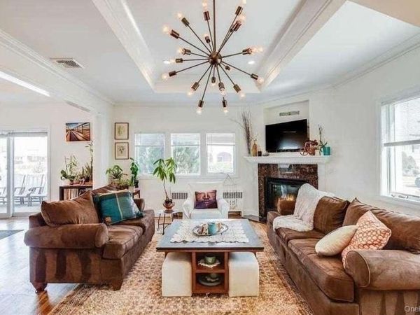 380 W Penn Street , Long Beach, NY 11561