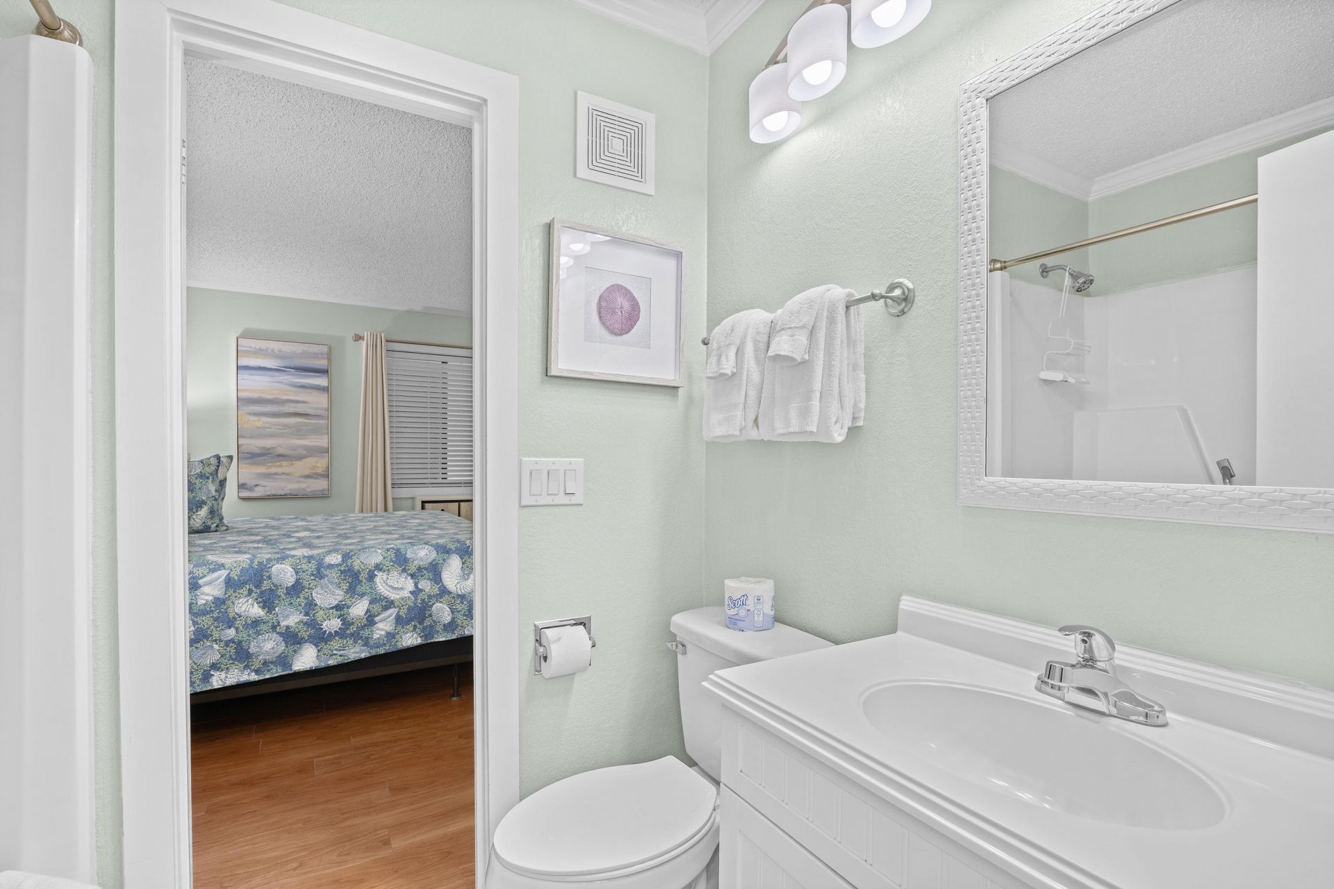 415 Ocean Creek Dr.  Photo 7