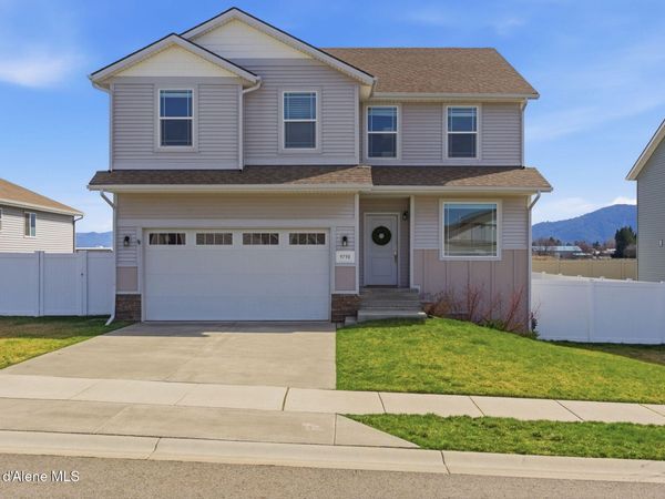 9798 N Heston LOOP, Hayden, ID 83835