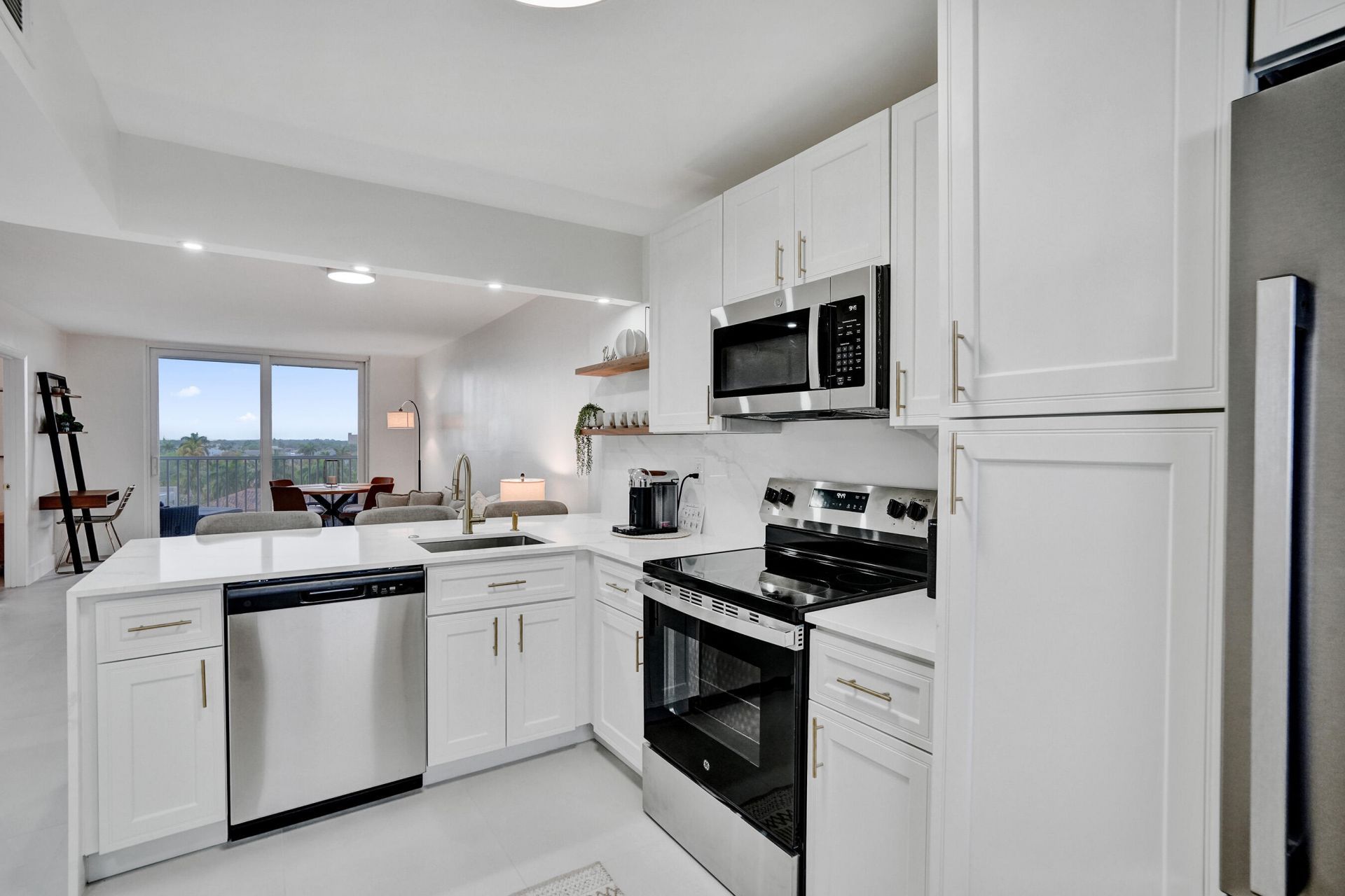 1391 S Ocean Boulevard, Unit 608, Pompano Beach, FL 33062 Photo