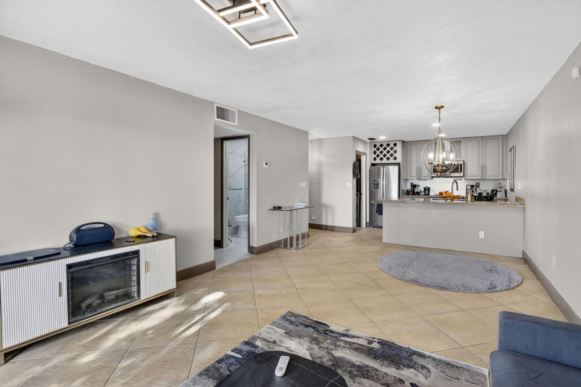 1250 SW 113th Terrace, Unit 201, Pembroke Pines, FL 33025 Photo