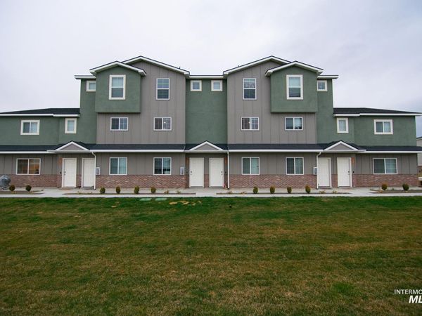 4055 Bunny Hill Lane, Meridian, ID 83642