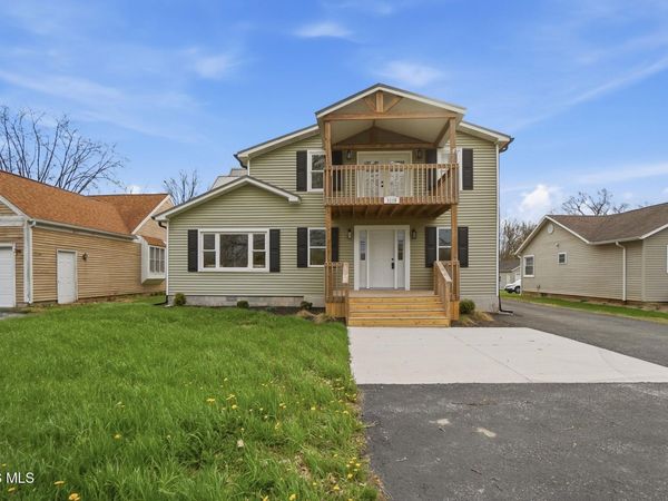 3239 N Main Street, Findlay, OH 45840