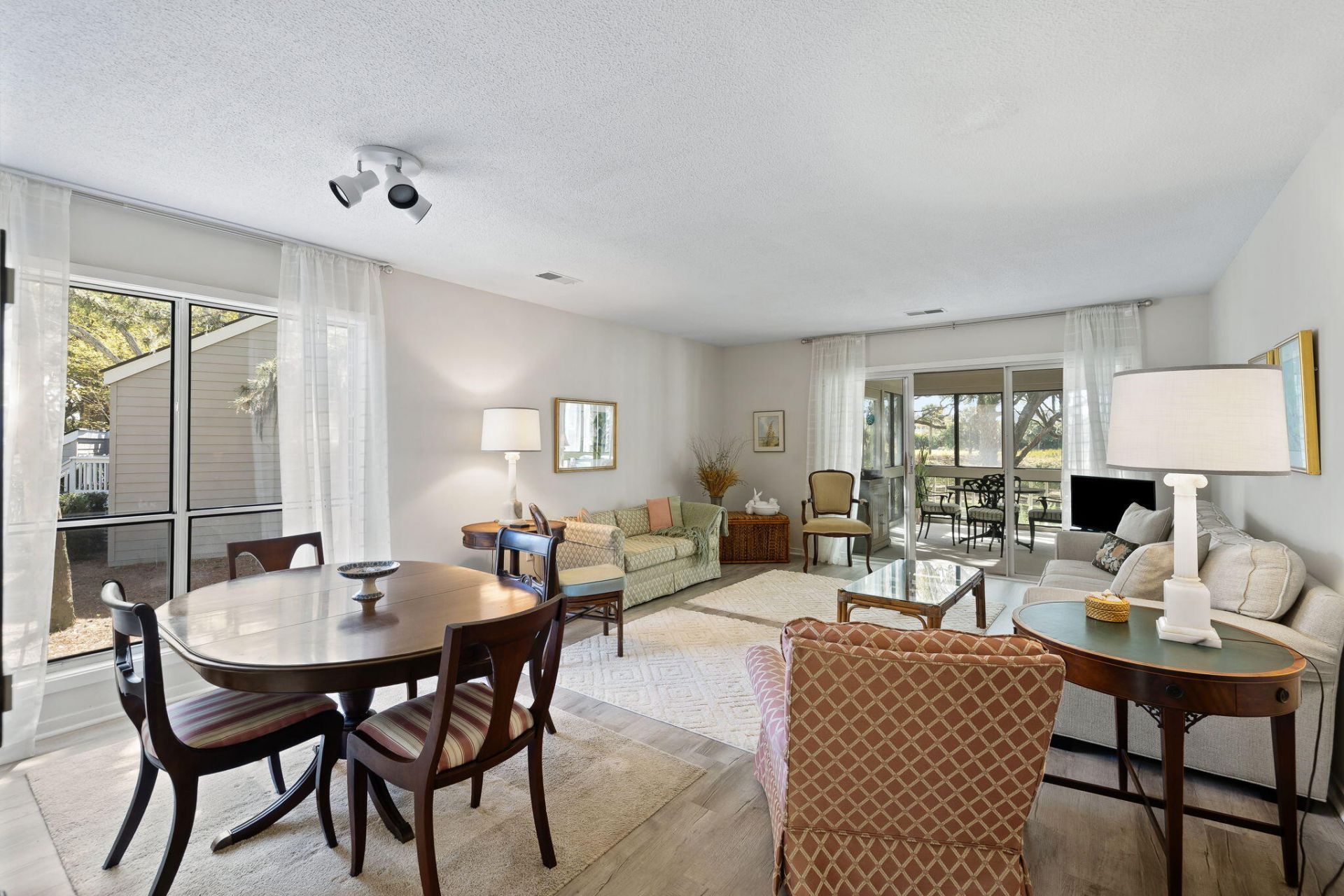 452 Double Eagle Trace Photo 6