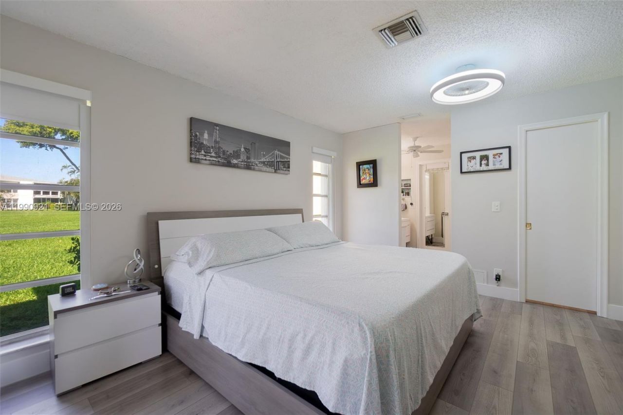 2400 Malayan Dr , Unit 94-D, Delray Beach, FL 33445 Photo