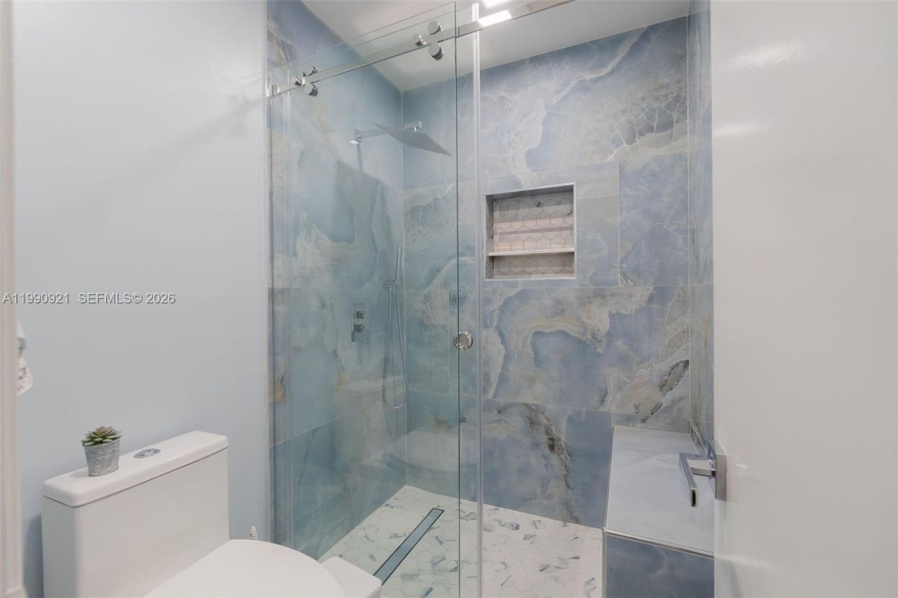 2400 Malayan Dr , Unit 94-D, Delray Beach, FL 33445 Photo