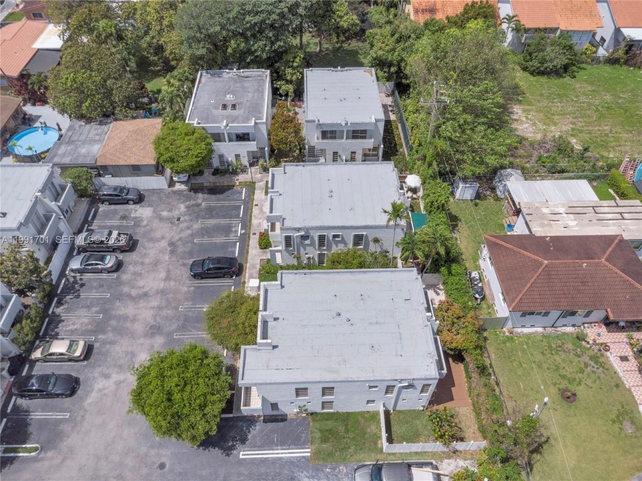 3599 SW 17th St , Unit 3599, Miami, FL 33145 Photo