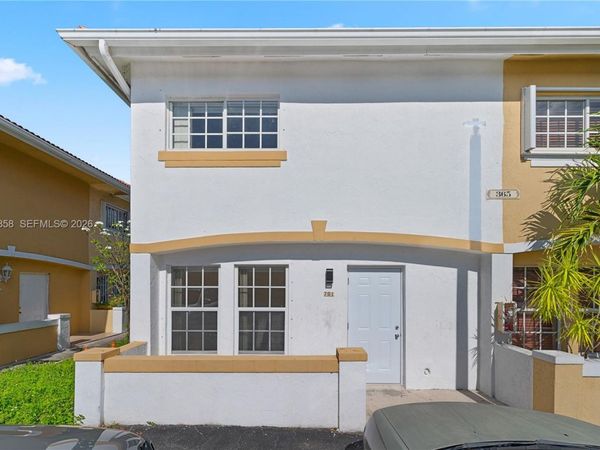 365 NW 109th Ave , Unit 701, Miami, FL 33172