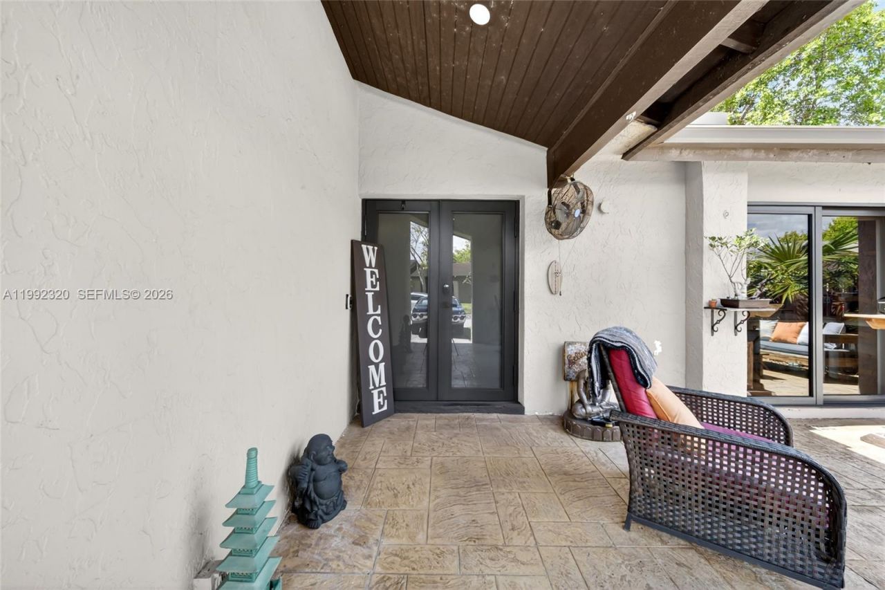 10861 SW 132nd Cir Ct , Miami, FL 33186 Photo