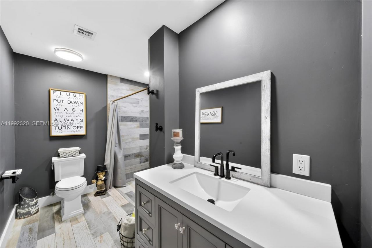 10861 SW 132nd Cir Ct , Miami, FL 33186 Photo