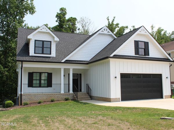 882 Live Oak Lane, Nashville, NC 27856