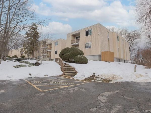 506 Fox Run Lane , Carmel, NY 10512