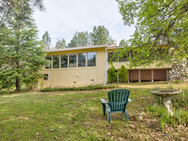 5196 Stagecoach Hill, Mountain Ranch, CA 95246