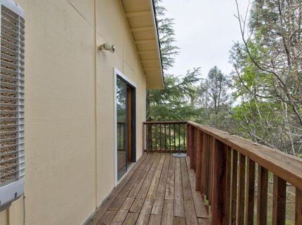 5196 Stagecoach Hill, Mountain Ranch, CA 95246 Photo