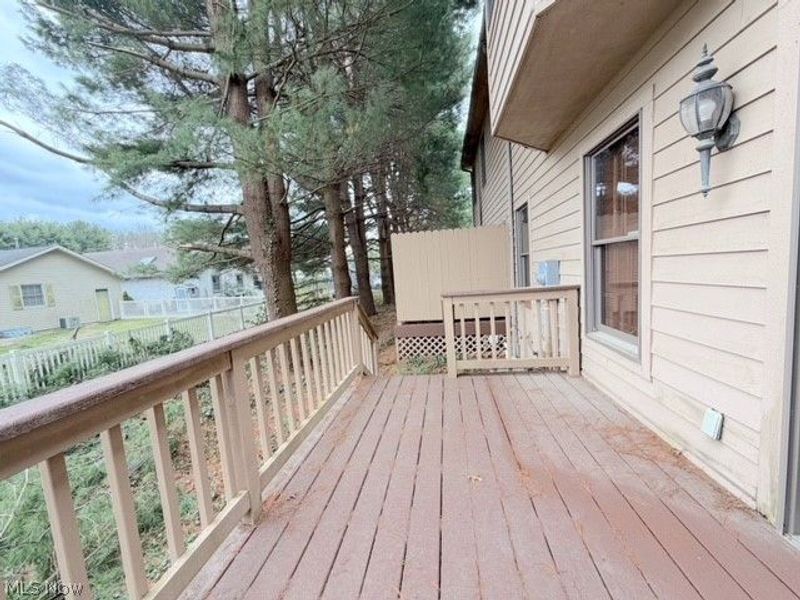 526 Oakdale Drive , Dover, OH 44622 Photo 28