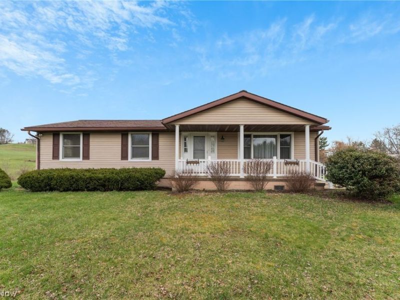 1090 Fort Road SW, Dellroy, OH 44620 Photo 1