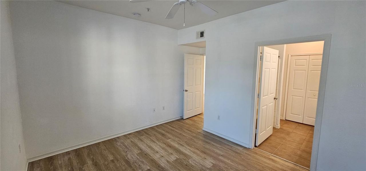 5581 Rosehill Road, Unit 104, Sarasota, FL 34233 Photo