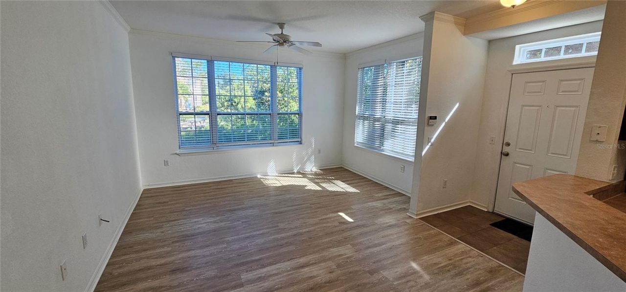 5581 Rosehill Road, Unit 104, Sarasota, FL 34233 Photo