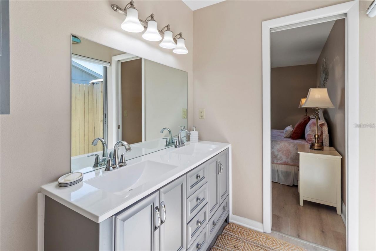 5207 88th Street W, Bradenton, FL 34210 Photo